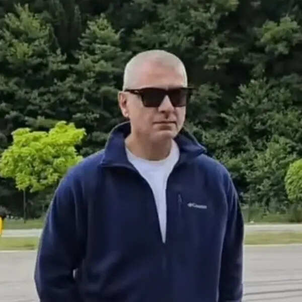 ராட்சசன் கிறிஸ்டோபர் மாதிரி ஆயிட்டாரு.. ஷாக் கொடுக்கும் அஜித்தின் வைரல் புகைப்படம்