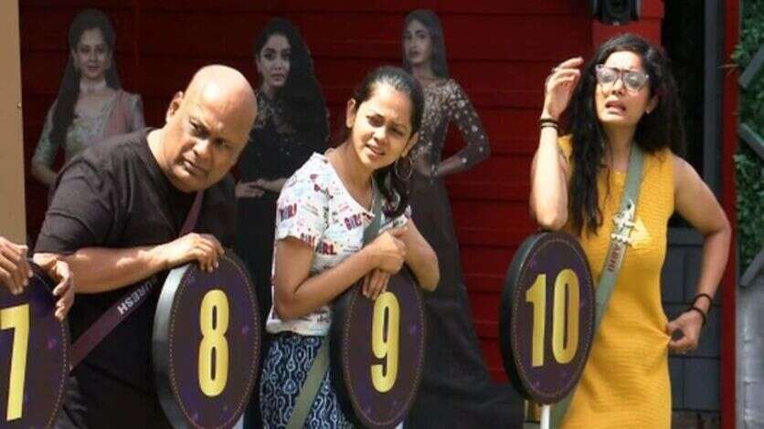 பெட் ரூமில் லவ்வர்ஸ் விட மோசமா கொஞ்சி விளையாடும் அனிதா.. பிக் பாஸுக்கு பின் நேர டைவர்ஸ் தான் போல