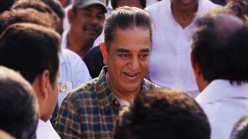 விக்ரம் வெற்றியை போல் அடுத்த  வெற்றிக்காக  சரணடைந்த கமல்.. கிழித்து தொங்கவிட்ட சவுக்கு பிரபலம்