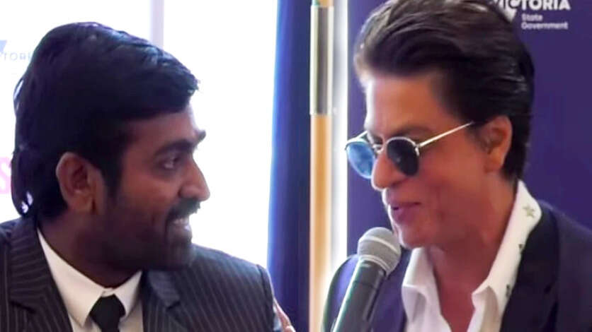 வில்லனாக நடிக்க இத்தனை  கோடியா..  விஜய் சேதுபதிக்கு வாரி வழங்கிய ஷாருக்கான்