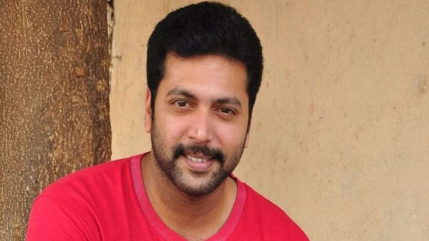 அடிமாட்டு விலையில் சிக்கிய படங்கள்.. ஒரே படத்தில் ஜெயம் ரவியை கணித்து செய்யும் அநியாயம்