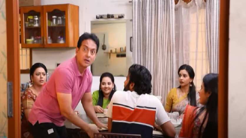 ஒரு எபிசோடுக்கு பாக்கியலட்சுமி சீரியல் கதாபாத்திரங்கள் வாங்கும் சம்பளம்.. அடேங்கப்பா தல சுத்துது