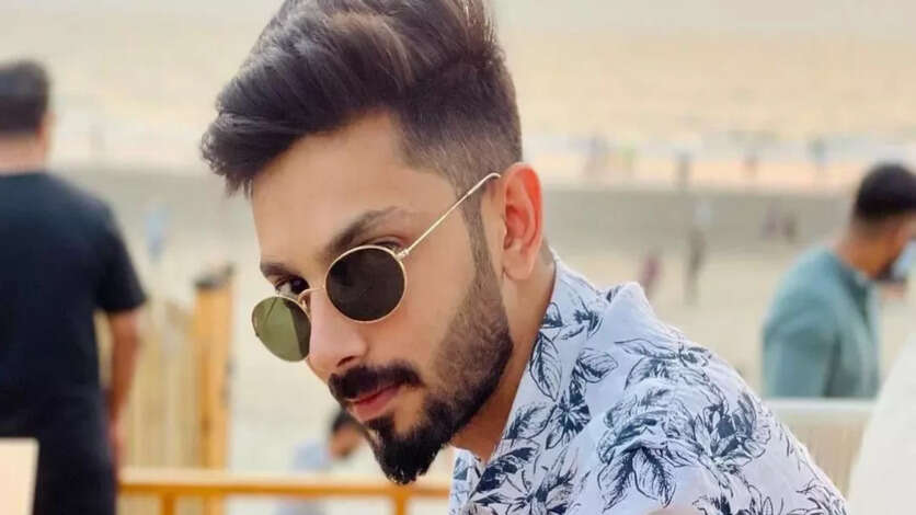 அனிருத் கேட்ட சம்பளம்.. ஆடிப்போன ஹீரோக்கள்! பணம் இருந்தா உபசரிப்பு இல்லனா அவமதிப்புதான்