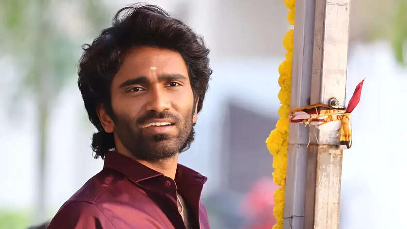 யாரும் எதிர்பார்க்காத திருப்பம்.. தீபாவளி பாக்ஸ் ஆபிஸை ஆளும் 3 இளம் ஹீரோக்கள்!