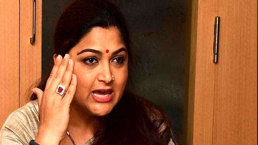 இங்க பப்பு வேகாததால் அக்கட தேசத்தில் டேரா போட்ட குஷ்பூ.. தீயாய் வேலை செய்யும் பிரபலம்