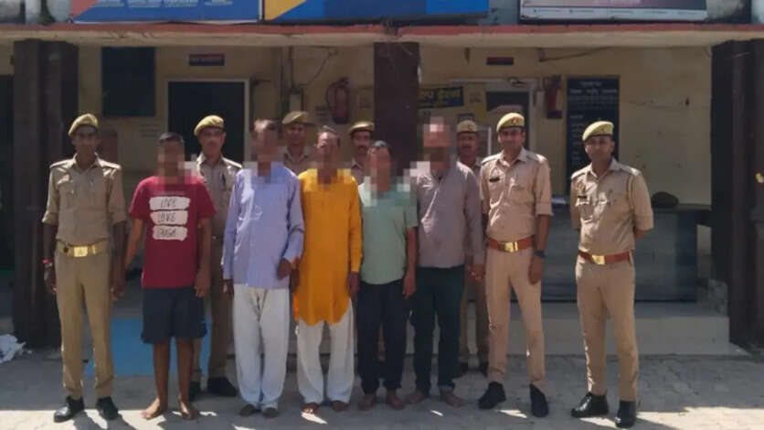 2-ஆம் வகுப்பு சிறுவனை பள்ளி ஆசிரியர்களே நரபலி கொடுத்த கொடூரம்.. எங்க நடந்திருக்கு தெரியுமா?