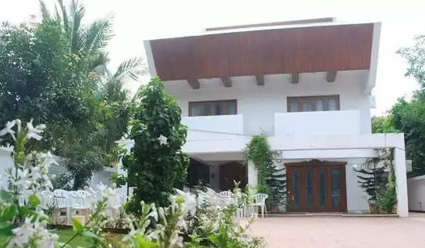 84 ஏக்கரில் பிரபாஸின் பண்ணை வீடு.. வாயை பிளக்க வைக்கும் மொத்த சொத்து மதிப்பு