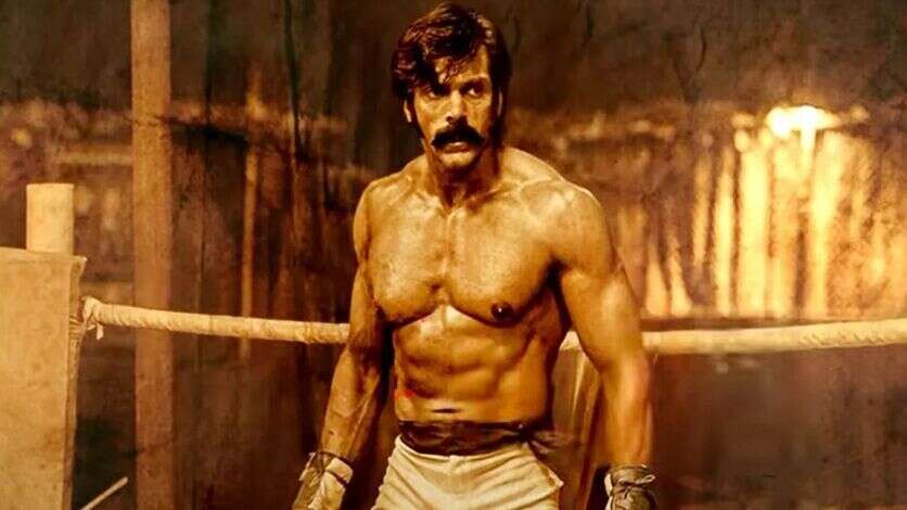 தியேட்டரில் ரிலீஸ் செஞ்சிருக்கலாம் என ஏங்க வைத்த 5 படங்கள்.. ஓடிடிலையே பெத்த லாபம் பார்த்த சார்பட்டா