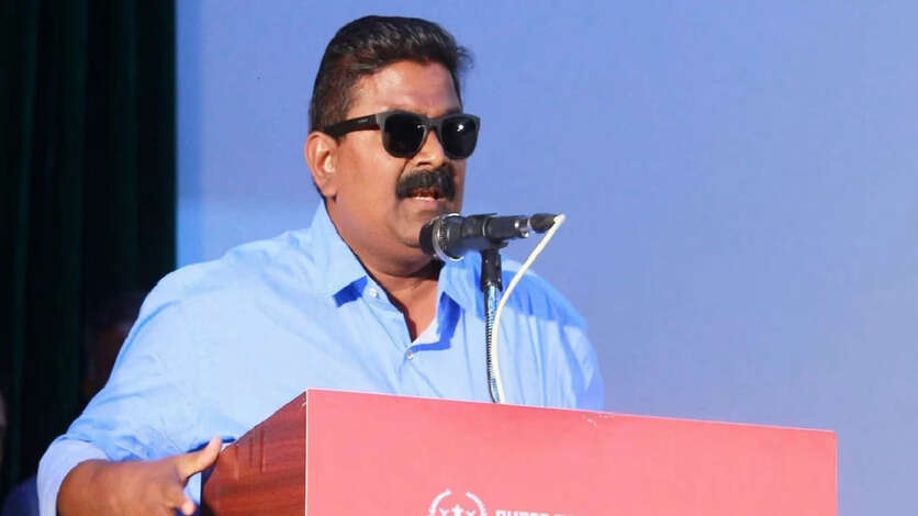 மேடையில் கெட்ட வார்த்தை பேசிய மிஷ்கின்.. தத்துவம் சொல்றேன்னு பெயரைக் கெடுத்துக் கொண்டு செய்யும் அக்கப்போரு