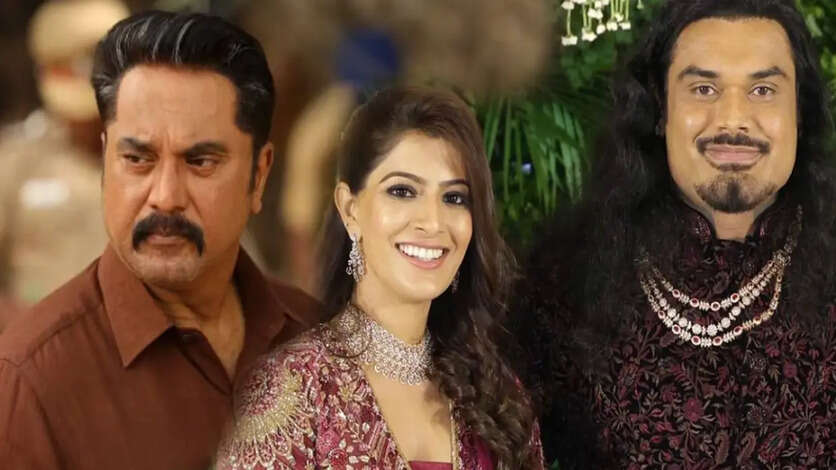 சரத்குமார் உடன் இருந்த பல வருட பகை.. காத்திருந்த அனகோண்டாவை பழிவாங்கிய வரலட்சுமி