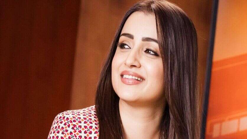 திரிஷாவை விட 6 வயசு கம்மி.. ஆனாலும் 100 கோடி வசூல் நாயகனுடன் ஜோடி