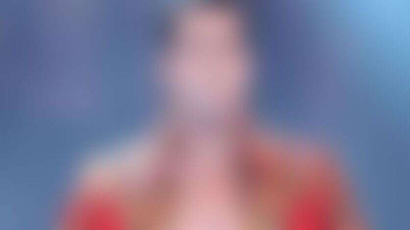 56 வயது நடிகருடன் டேட்டிங் செய்யும் 32 வயது நடிகை.. ஏக்கத்தில் இருந்த விலைபோகாத கத்திரிக்காய்க்கு அடித்த அதிர்ஷ்டம்