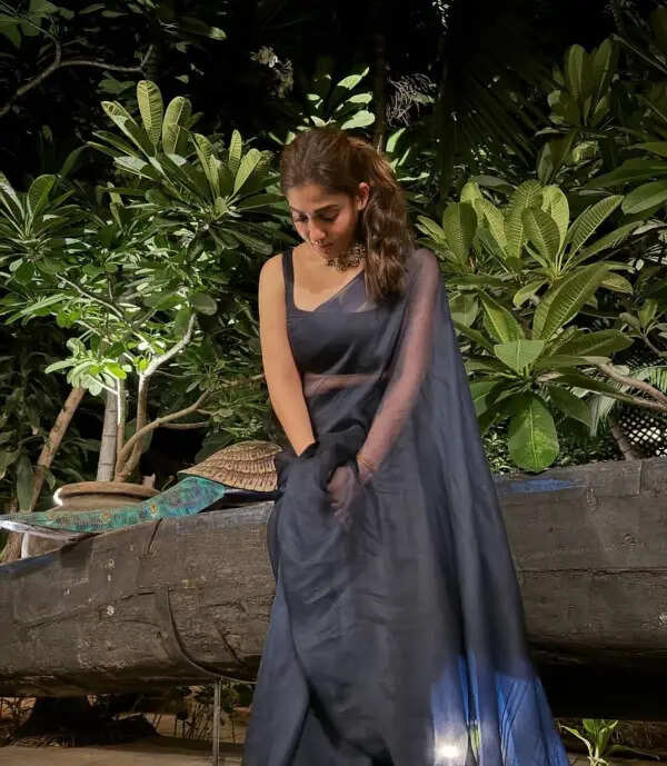 அழகூரில் பூத்தவளே என நயனை வர்ணித்து புகைப்படம் வெளியிட்ட விக்கி.. வைரலாகும் போட்டோஸ்