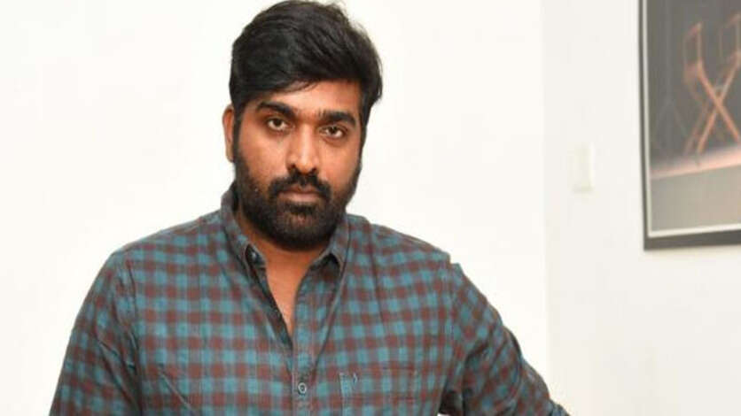 ஜவ்வாக இழுக்கும் இயக்குனர்.. உங்க சவகாசம் வேண்டாம் என எஸ்கேப் ஆன விஜய் சேதுபதி