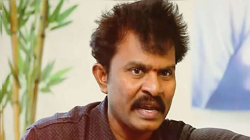 சிங்கம் படத்தில் ஏமாற்றி நடிக்க வைத்த ஹரி.. இப்பவரை கண்ணீர்விட்டு புலம்பும் பிரபல நடிகை