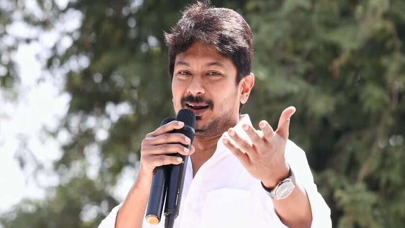 உதயநிதியை போல் உருவாகும் அடுத்த வாரிசு.. சம்பளம் கூட கொடுக்காமல் இழுத்தடிக்கும் பரிதாபம்