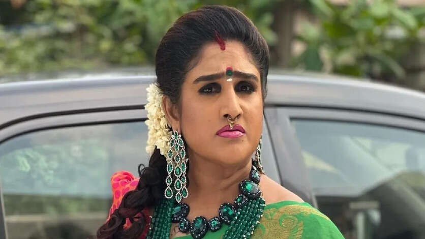 எனது அத்தனை  விவாகரத்துகளுக்கு காரணம் அப்பாதான் - வனிதா விஜயகுமார் என்ன சொன்னார் தெரியுமா?