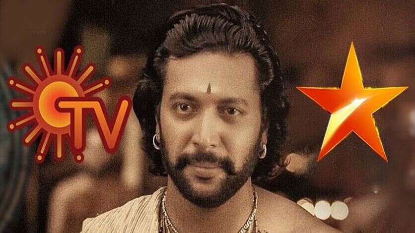 அருள்மொழிவர்மனை வைத்து ப்ரோமோஷன்.. சன் டிவியை ஒழித்து கட்ட விஜய் டிவியின் பிரம்மாண்ட முயற்சி