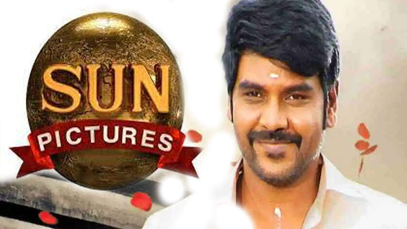 முதல் உரிமை கொடுத்தும் சன் பிக்சர்ஸ்சை மதிக்காத லாரன்ஸ்.. மீசையை முறுக்கிய டிஆர்பி கிங் ராகவா