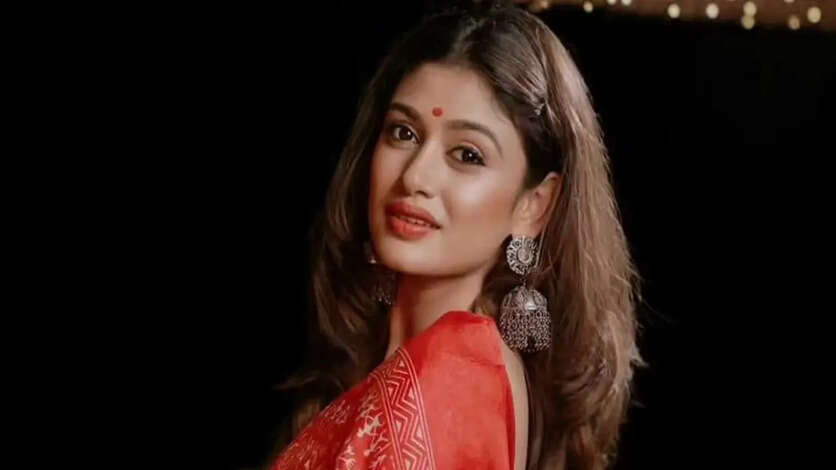 இணையத்தில் லீக்கான ஓவியாவின் அந்தரங்க வீடியோ.. தலைவி கொடுத்த வேற லெவல் ரிப்ளை