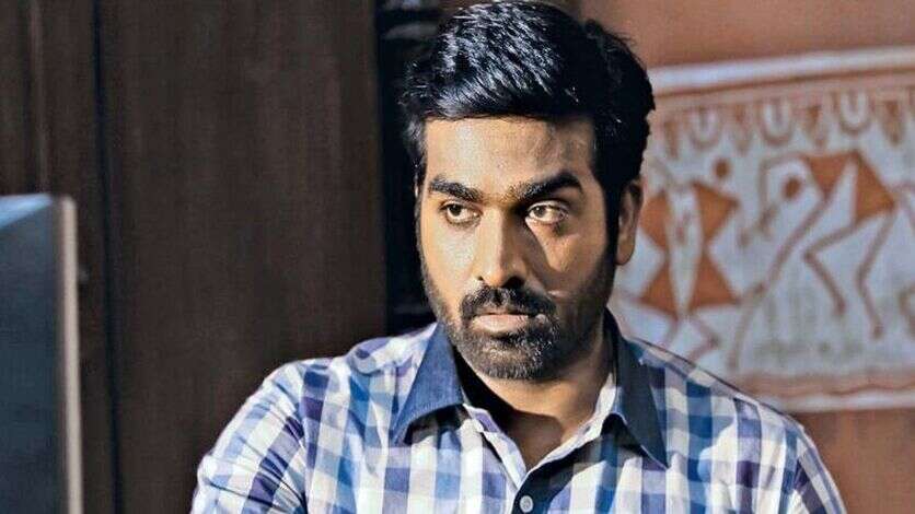 அட்வான்ஸை திருப்பி வாங்கிய தயாரிப்பாளர்.. விஜய் சேதுபதிக்கு ஏற்பட்ட அவமானம்