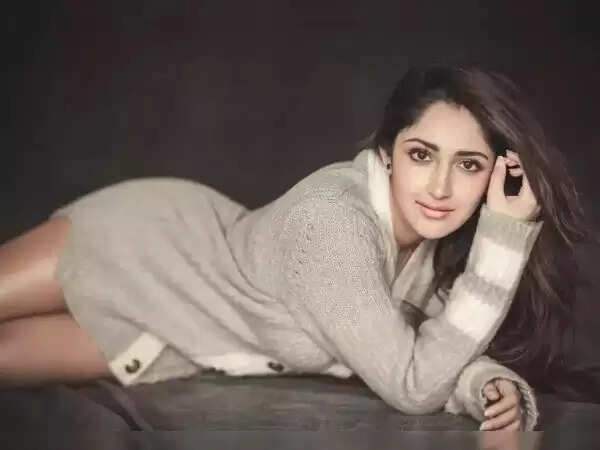 எல்லாமே பறி போயிருச்சு.. பகிரை கிளப்பிய ஆர்யா மனைவி சாயிஷா!