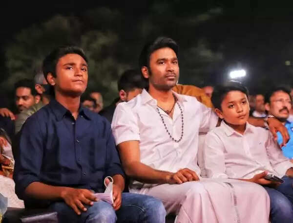 தனுசை போலவே மாறிவரும் மூத்தமகன் யாத்திரா.. டிரெண்டாகும் புகைப்படம்