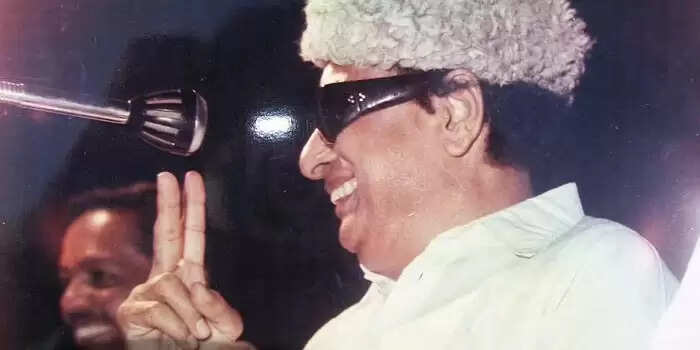 எம்ஜிஆரிடம் அப்படி ஒரு கேள்வி கேட்ட முதல் நடிகர்.. மொத்த படக்குழுவும் அரண்டு போன அந்த நொடி