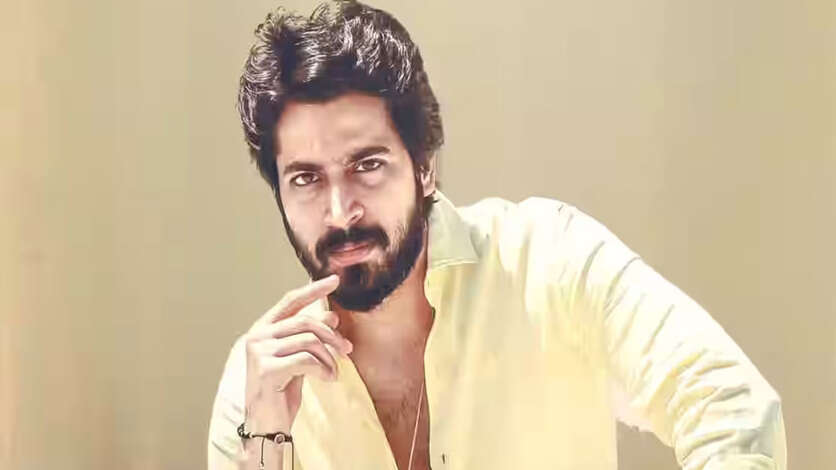 வியாபாரமாகாமல் கிடப்பில் கிடக்கும் 5 தமிழ் படங்கள்.. லப்பர் பந்து ஹிட்டாகியும் தலைவலியில் ஹரிஷ் கல்யாண்