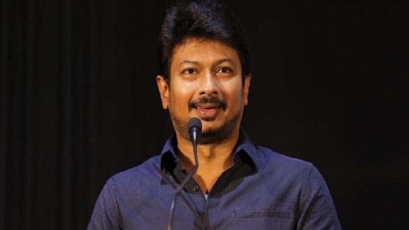 கலைஞர்-100 விழாவிற்கு அஜித், விஜய் வரலைன்னு புலம்புறீங்க..சொந்தத்தையே தட்டி கழித்த உதயநிதி