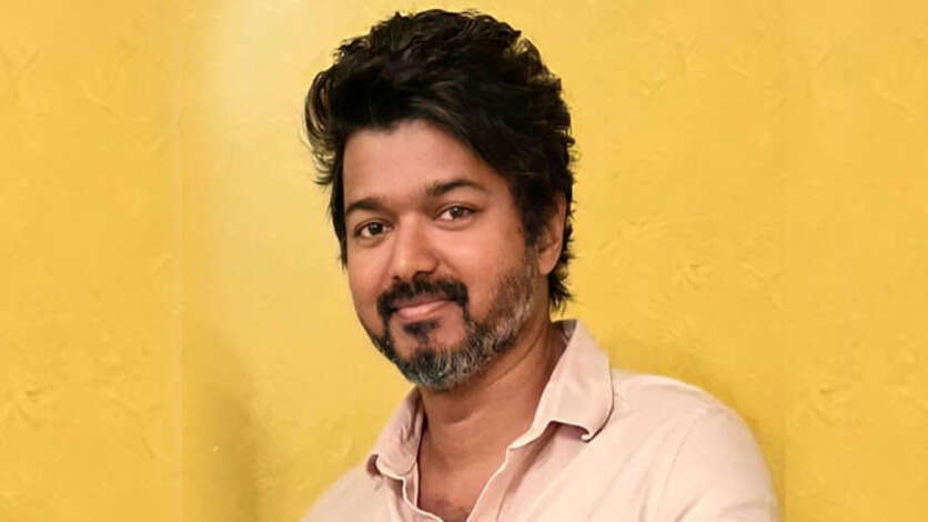 எல்லாமே ரசிகர்களுக்காகத்தான்.. தன்னுடைய ஆசையை விட்டுக் கொடுத்த விஜய்