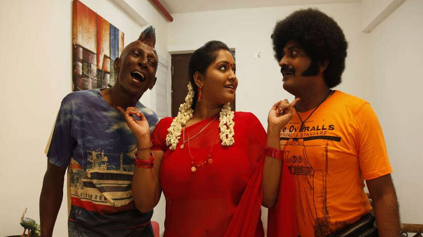 சாமி படம் என்று போனால் சாக வேண்டியது தான்.. முகம் சுளிக்க வைத்த 5 மோசமான தமிழ் அடல்ட் படங்கள்