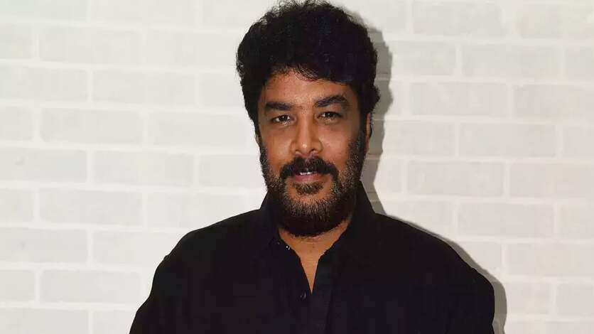 வாழ்வா, சாவா என்ற நிலையில் இருக்கும் சுந்தர் சி.. இதுல ஃபெயிலியர் ஹீரோவுக்கு கொடுத்த வாய்ப்பு