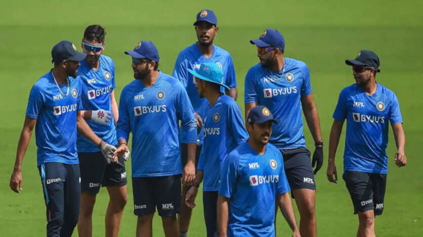 இந்திய அணியில் 6 இடத்திற்கு பிரச்சனை.. முட்டி மோதிக்கொள்ளும் 2 தமிழர்கள்