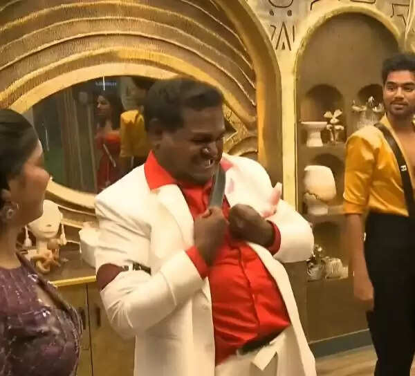 பார்வதியை அலறவிட்ட திவாகர்.. முதல் நாளில் வைரல் சம்பவம்