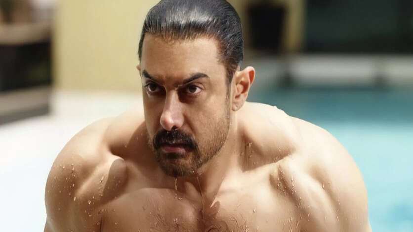 லிப் லாக் சீனை 3 நாட்களுக்கு இழுத்தடித்த அமீர்கான்.. என்னென்ன சேட்டைகள் செய்திருக்கிறார்