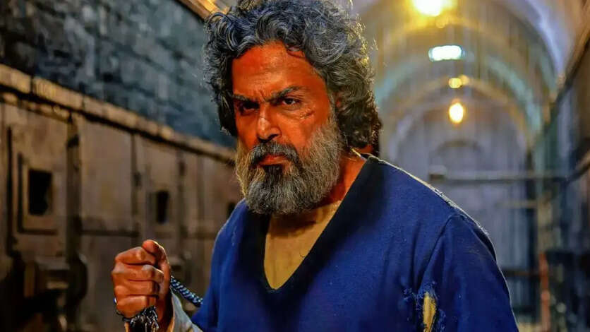 மூன்று வருடத்திற்கு பிறகு மீண்டும் மோதும் கம்போ.. தீபாவளிக்கு சரவெடியை இறக்கும் கார்த்தி