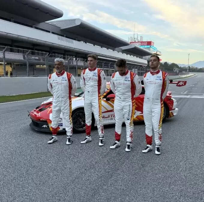 தனது Race Car &amp; Team -ஐ அறிமுகம் செய்த அஜித்.. கவனிச்சிங்கலா? இதுல இன்னொரு டுவிஸ்ட் இருக்கு