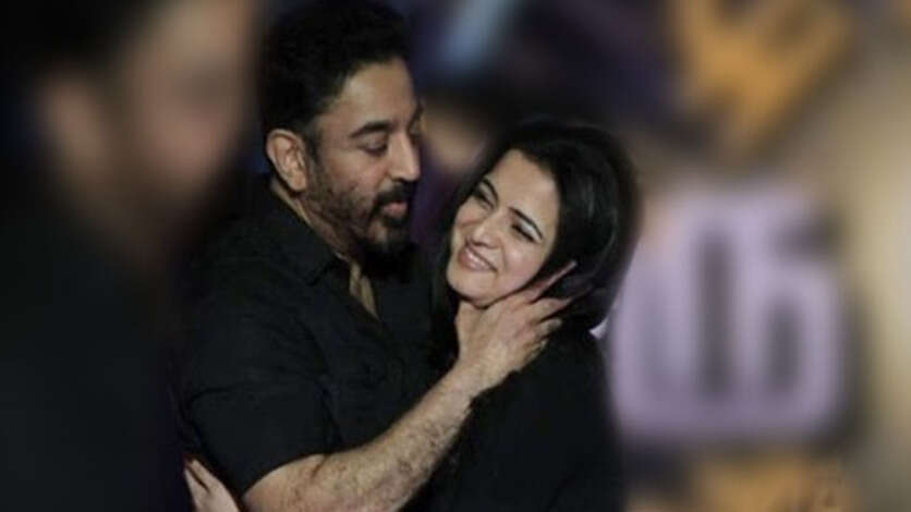 சர்ச்சையில் சிக்கிய விஜய் டிவியின் 7 தொகுப்பாளர்கள்.. முத்தத்தால் சிக்கிய டிடி