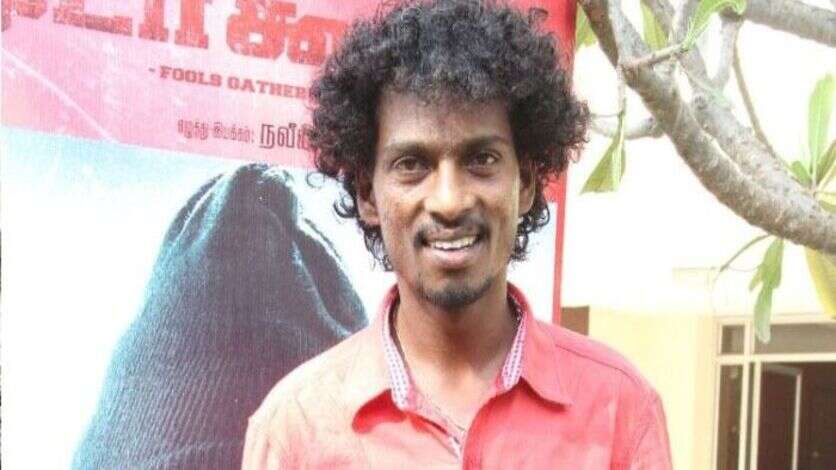 உனக்கு என்ன தெரியும், ஓரமா போ.. சென்ட்ராயனை மேடையில் அவமானப்படுத்திய தயாரிப்பாளர்