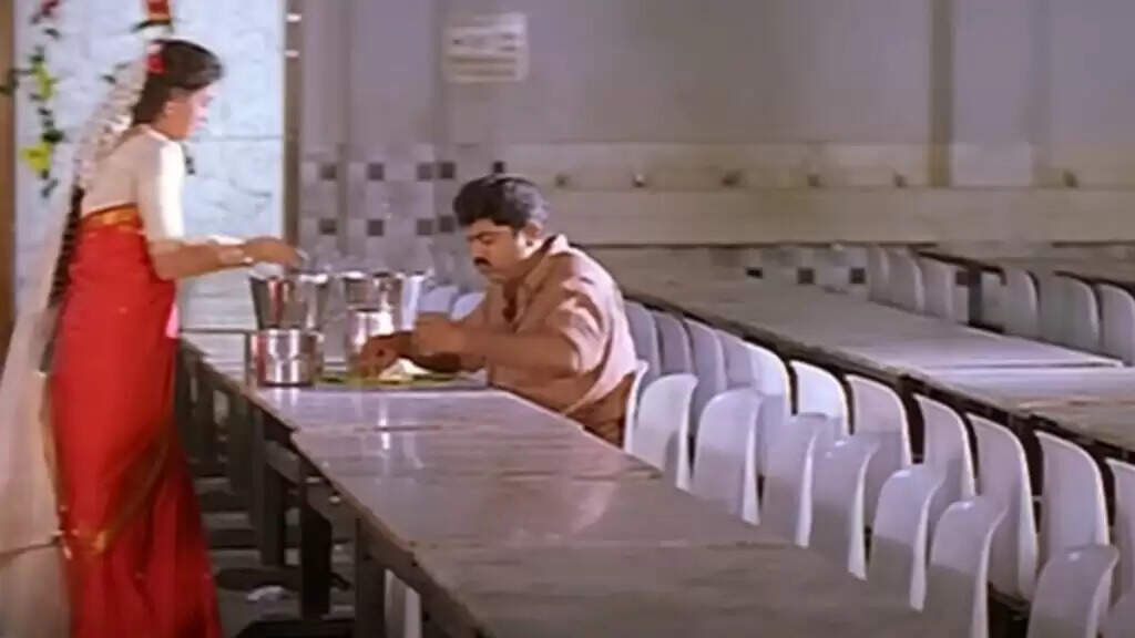 கெட்டு போன சாப்பாட்டை கொடுத்த படக்குழு.. தரமான சம்பவம் செய்த சரத்குமார்