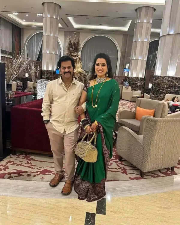 அடேங்கப்பா! ரெடின் கிங்ஸ்லி சங்கீதாவுக்கு 2வது கணவரா.? மகளுடன் இருக்கும் வைரல் புகைப்படம்