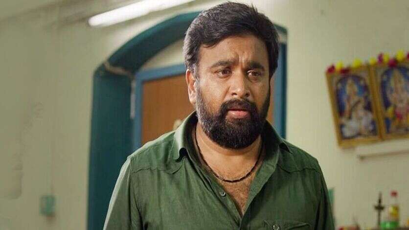 அயோத்தியின் வெற்றியை தொடர்ந்து சசிகுமாருக்கு ரிலீஸ் ஆகும் 4 படங்கள்.. மீண்டும் சுக்கிர திசை ஆரம்பித்துவிட்டது