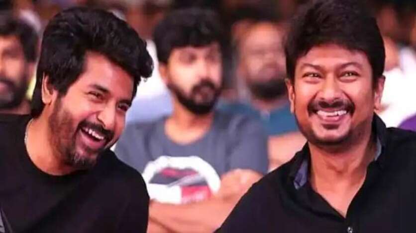 மாறி மாறி புகழ்ந்து கொள்ளும் உதயநிதி, சிவகார்த்திகேயன்.. ஆச்சரியத்தில் வாய் பிளக்கும் திரையுலகம்