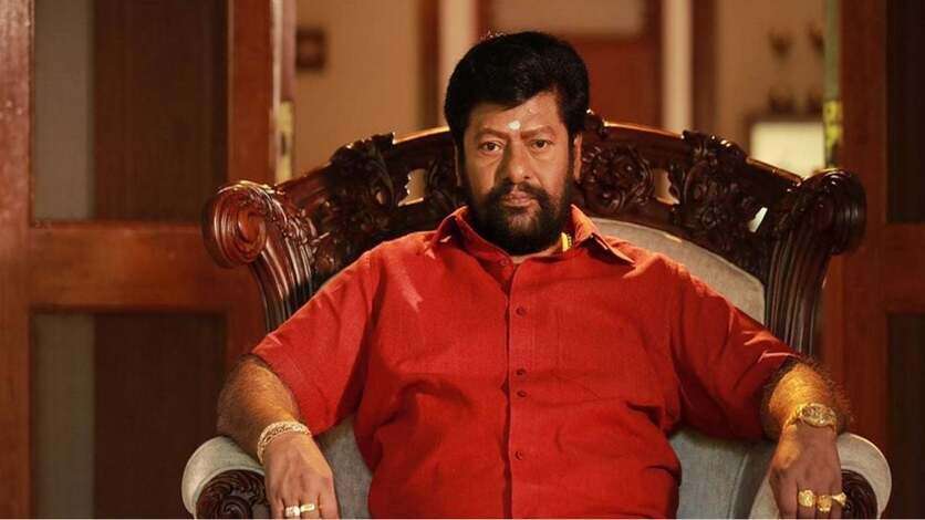 ஹீரோயின் மீது கிரஸ்சாகி தூக்கத்தை தொலைத்த ராஜ்கிரண்.. அம்மாவிடமே சிபாரிசுக்கு சென்ற மாயாண்டி