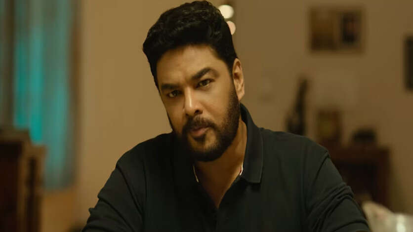 மூக்குத்தி அம்மன் 2க்கு லீவு விட்ட சுந்தர் சி.. 25வது ஆண்டை கொண்டாட ரைட் போட்ட ஸ்கெட்ச்