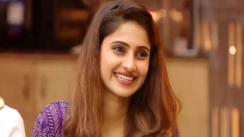 பிக் பாஸில் ஆயிஷா வாங்கிய மொத்த சம்பளம்.. இவ்வளவு லட்சங்களா?