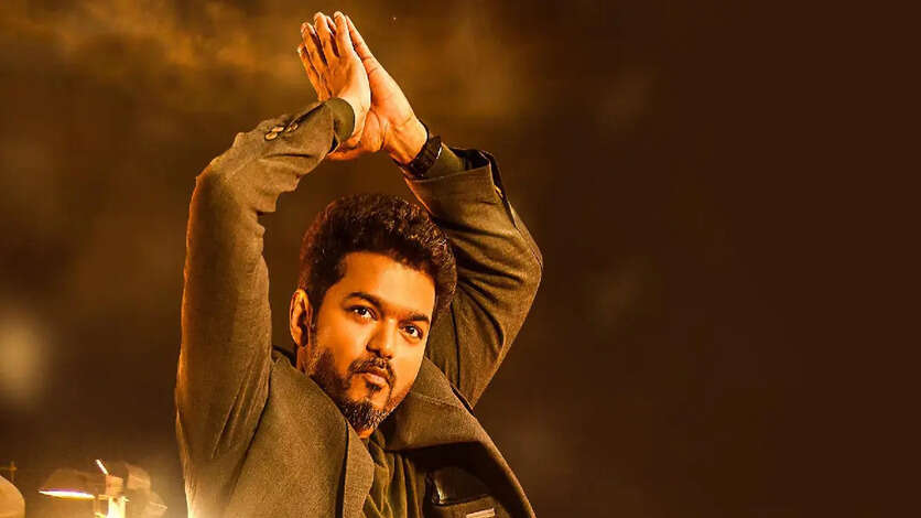 கருப்பு உடையில் செம க்ளாஸாக இருக்கும் சஞ்சய்.. அச்சு அசல் விஜய் போல் இருக்கும் லேட்டஸ்ட் போட்டோ