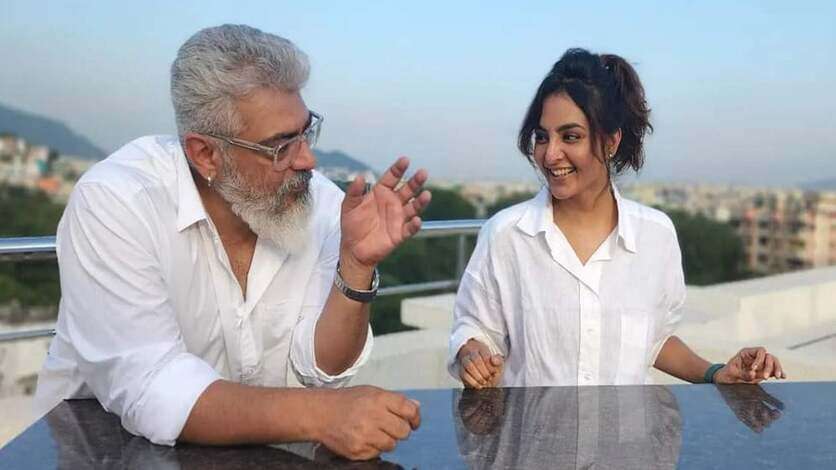 துணிவு மஞ்சு வாரியருக்கு இவளோ பெரிய மகளா.? அதிகமாக ஷேராகும் 23 வயது புகைப்படம்