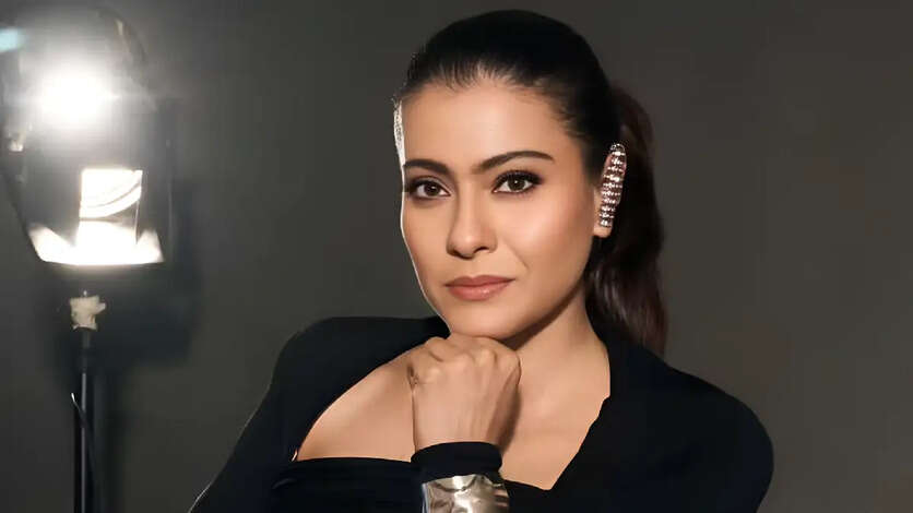 கஜோலை தொட்ட பாதுகாவலர்.. வைரல் வீடியோவால் ஏற்பட்ட பரபரப்பு